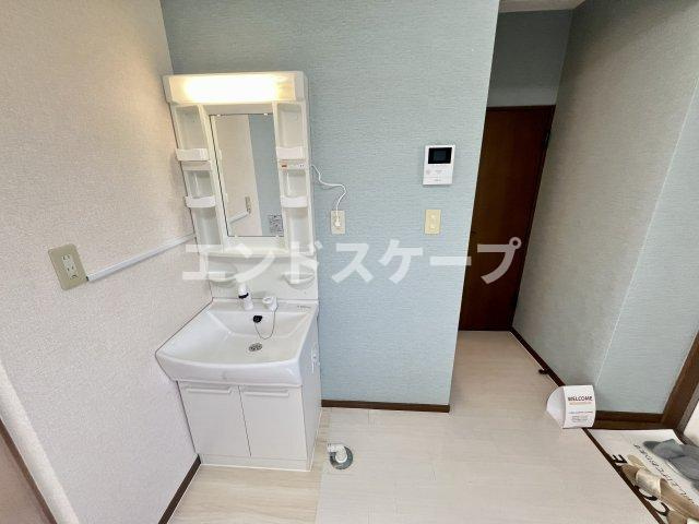 コミューン岩嶋　Ａの洗面所|高崎、前橋、伊勢崎エリアのお部屋探しはエンドスケープまで！お客様の理想お聞かせ下さい♪
内装の色味が画像と異なる場合がございます。