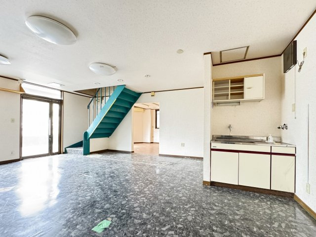 堺市西区上野芝向ヶ丘町１丁の賃貸マンションの内装|フロアの分割もご検討いただけます