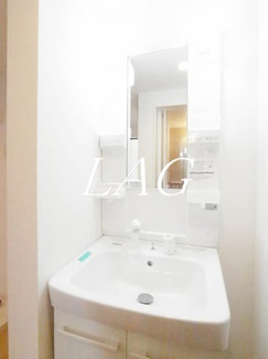 【洗面所】 | Ｄｏｎａ北千住 | 洗面台です。