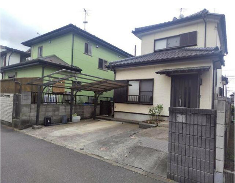 野田市柳沢　中古戸建　平成16年築の駐車場