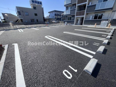 【駐車場】 | Ｄ-ＲＯＯＭ茜部本郷