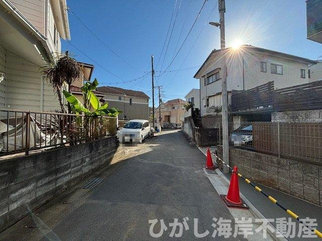 藤沢市羽鳥5丁目　 新築戸建 の前面道路含む現地写真|現地外観