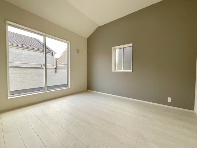 市川市曽谷４丁目の洋室|建築施工例