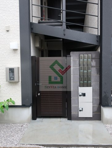 メルディア田無町のエントランス