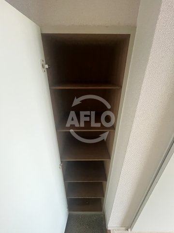 ラレジダンスド江坂の内装|シューズボックス