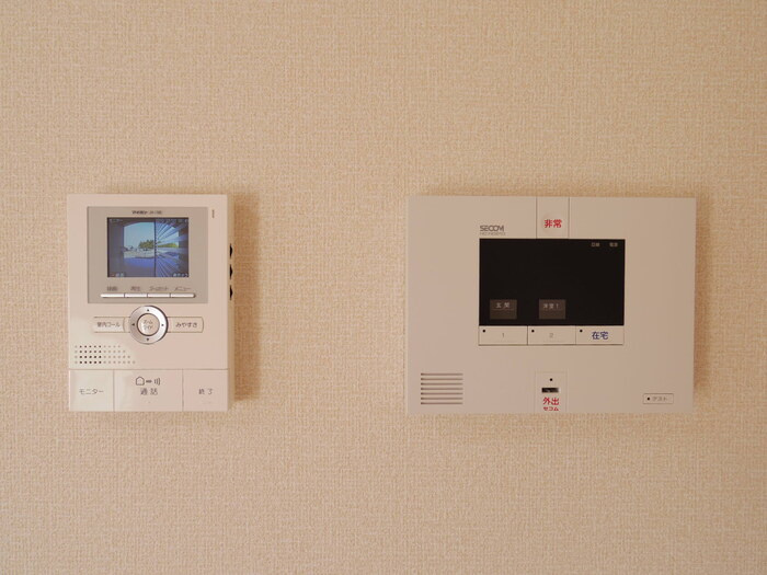 チェスナットのセキュリティ|SECOMホームセキュリティ搭載・録画機能付きTVインターホン