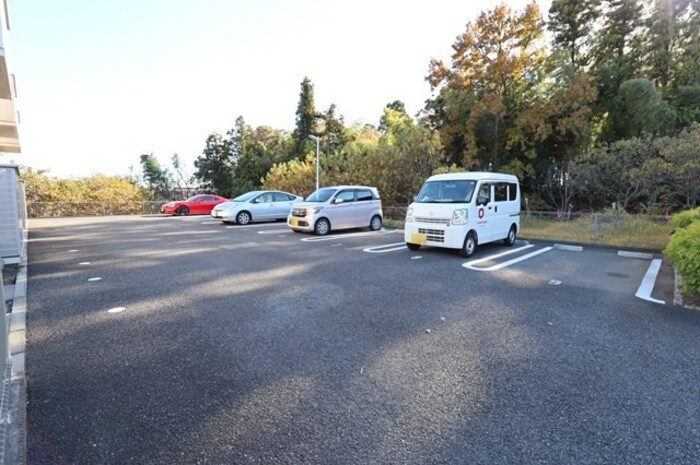 チェスナットの駐車場|駐車場