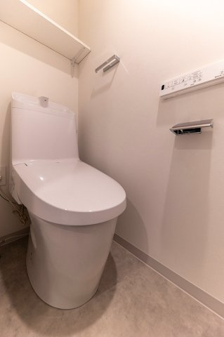 COCOCUBE南長崎のトイレ