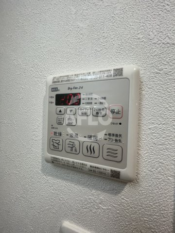 プレサンス大阪姫里ヴィオンの洗面所|プレサンスOSAKA姫里ヴィオン　浴室乾燥機