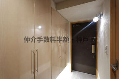 【玄関】 | 神戸元町山手ヴィアージュ　仲介手数料半額！ | 毎日通る玄関はこちらです
