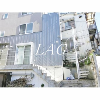 【その他共用部分】 | Ｇｒａｎｄｅ　Ｈｏｕｓｅ中板橋 | 共用階段です。