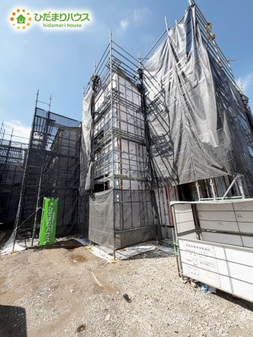 野田市中野台01期　新築戸建　2号棟の駐車場|2台分可能な駐車スペース(^^)/車種により異なる場合がございます。