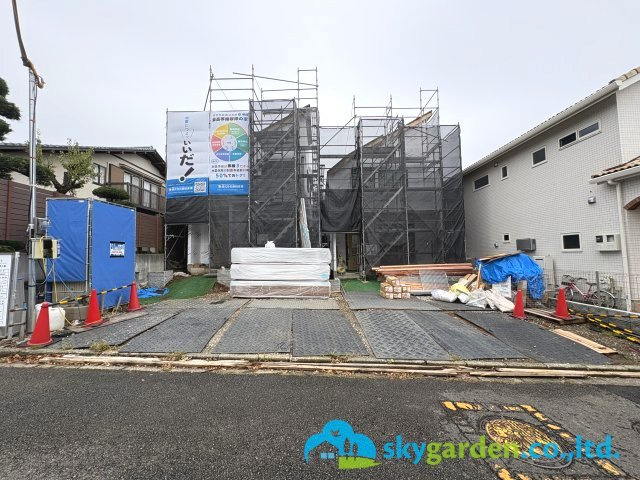 藤沢市湘南台3丁目　新築戸建　全２棟A号棟の前面道路含む現地写真|前面道路含む現地写真です
令和8年10月5日撮影　建築中
