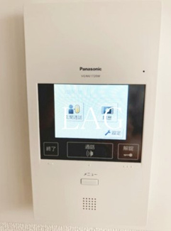 【設備】 | シャルム住吉 | モニター付きインターホンです。