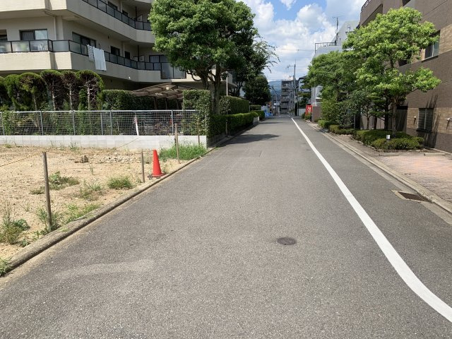 京都市北区大宮東脇台町　建築条件付き売土地の前面道路含む現地写真