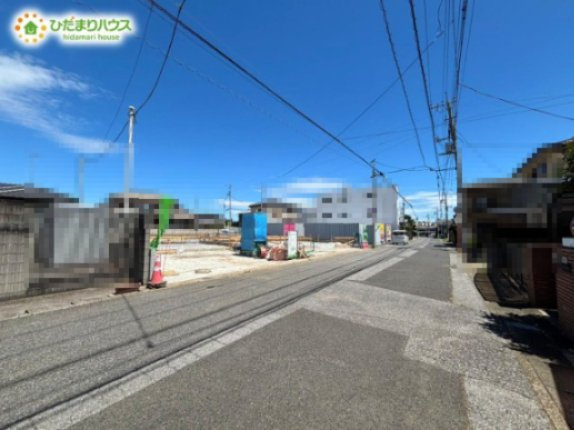 野田市中野台01期　新築戸建　3号棟の前面道路含む現地写真|接道：南東側約7.3m市道