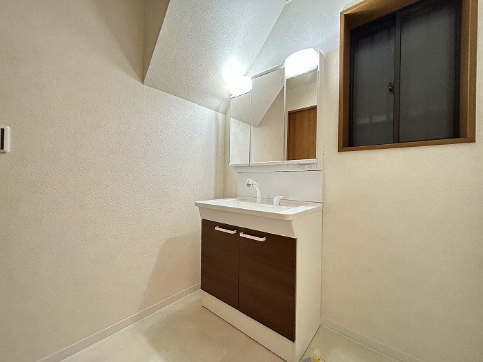 水走1丁目　中古戸建の独立洗面台