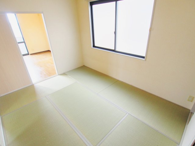 サントークTANABE　A棟の和室
