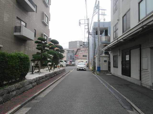 江戸川区本一色２丁目の倉庫