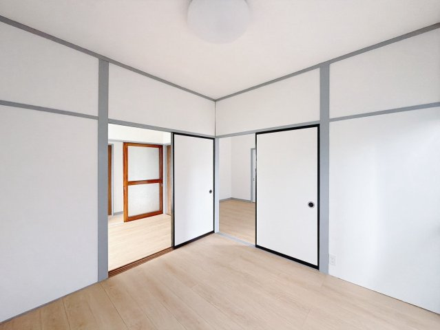 【中古戸建】桐生市相生町2丁目の洋室|■洋室｜シンプルで使い勝手が良く、長く快適にお使いいただける空間です♪