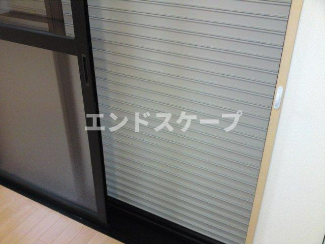 グランディール　コアの設備|雨戸シャッター
高崎、前橋のお部屋探しはエンドスケープまで！お客様の理想お聞かせ下さい♪