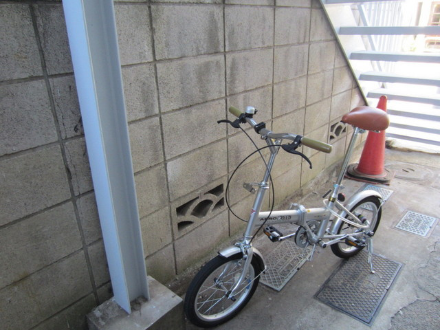 池田コーポのその他共用部分|敷地内、自転車置くスペースあります！