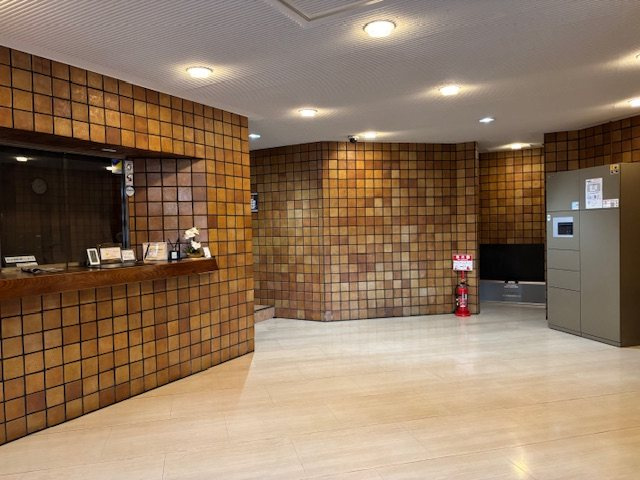 目黒三田パークマンション のエントランス