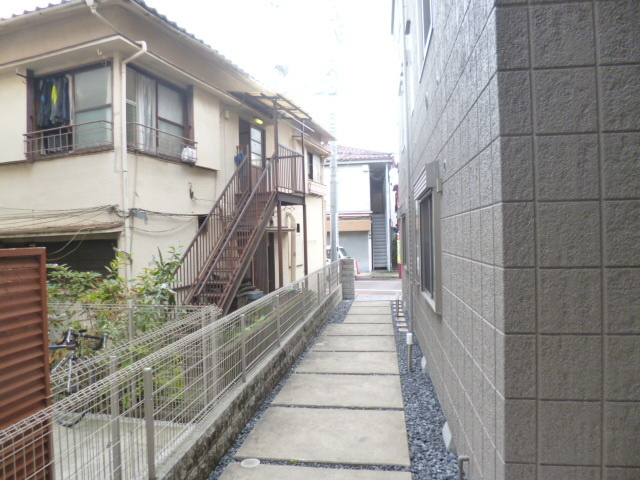 Ｎ・Ａ　ＰＬＡＺＡ　ＯＭＯＲＩ　Ⅰの展望|表通りに面していないので人目は気になりにくいです