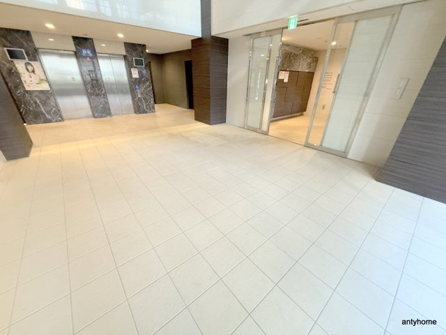 エスリード阿波座ノースプレイス　仲介手数料無料のロビー