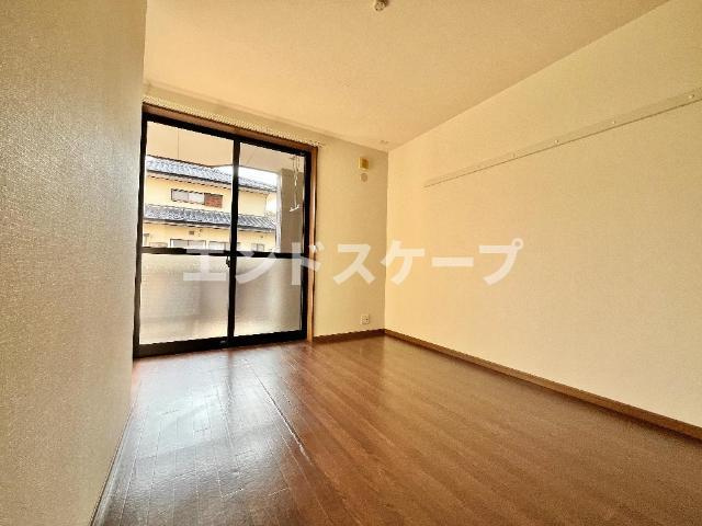 スプリーム　アイの内装|洋室（南西）
高崎、前橋のお部屋探しはエンドスケープまで！お客様の理想お聞かせ下さい♪