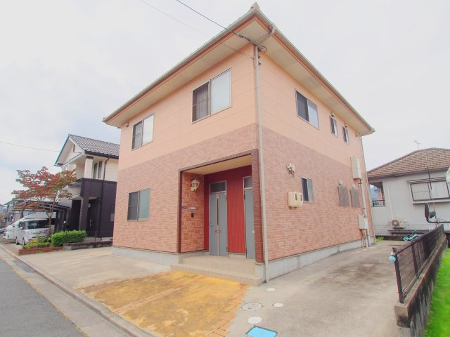 安芸郡熊野町川角４丁目のアパートの外観