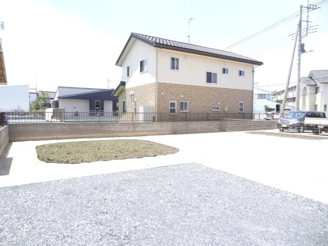 【庭】 | 宿根ロータス