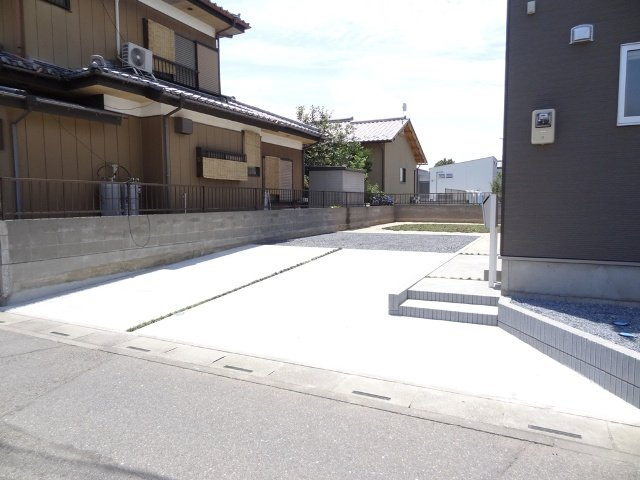 【駐車場】 | 宿根ロータス