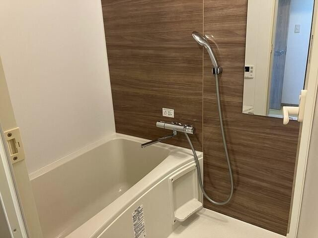 ライオンズガーデン津田沼の浴室