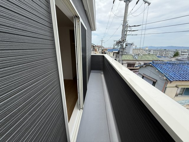 ファーストタウン堺市第２東区南野田のバルコニー|3階バルコニー
