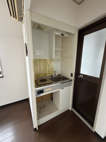 リバーサイド松屋町のキッチン