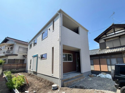 【外観】 | 藤岡市藤岡　新築住宅 | 現地ご案内ツアー開催中！早朝やお仕事帰りのご見学にもすぐ対応致します！見学ご予約はコアライブまでお気軽にお問い合わせ下さい！