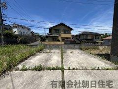 【駐車場】 | 淞北台中古戸建 | 駐車場に車を止められます