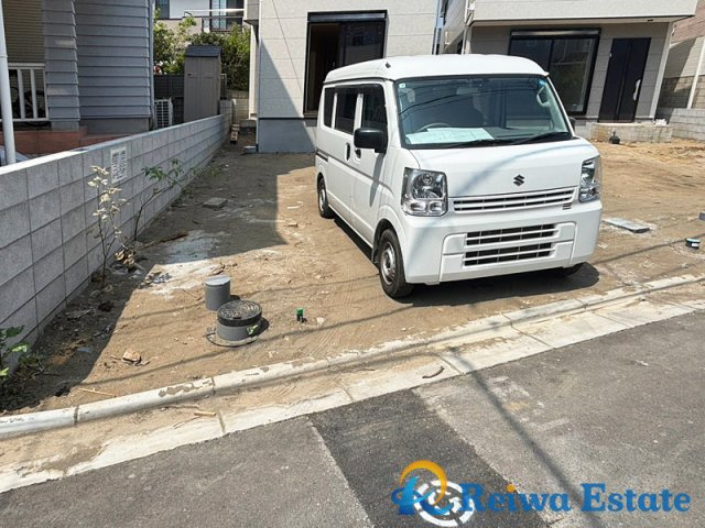 新築戸建　茅ヶ崎市浜須賀　全2棟の駐車場