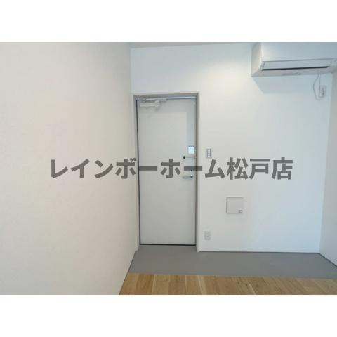MQuarto草加の玄関