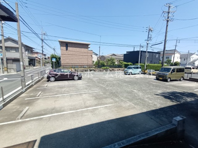 【駐車場】 | ドミール曙A