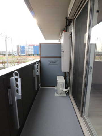 カルマーティ　calmatiのバルコニー|広々としたバルコニーです(参考写真です)