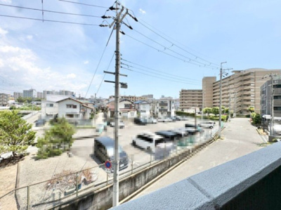【展望】 | セラフ豊中向丘壱番館 | 物件を比較検討したいお客様には、「物件比較見学プラン」をご用意しております。こちらの物件だけでなく、お客様の希望に沿った物件を、いくつかまとめてご案内させて頂きます。