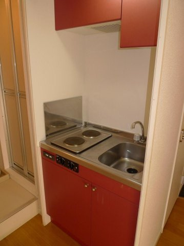 レオパレスニイクラのキッチン|きれいなキッチンです