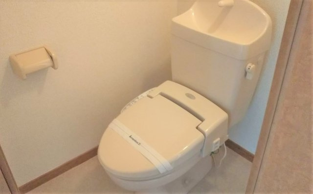 レオパレスベルウッドのその他|温水洗浄便座付きです。