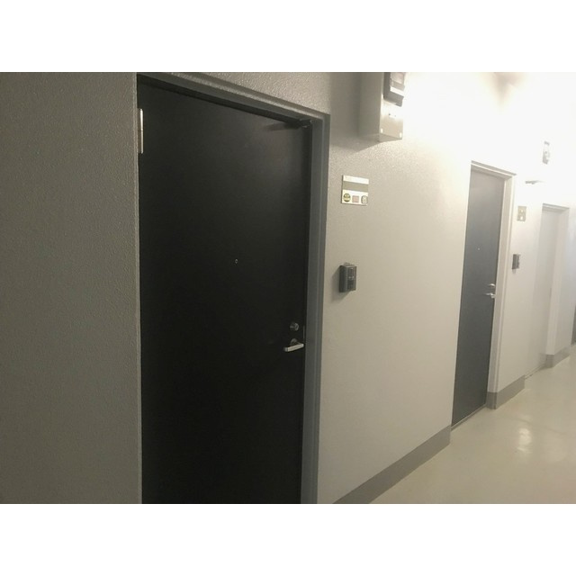 湘南平塚コートの玄関|収納もある玄関です