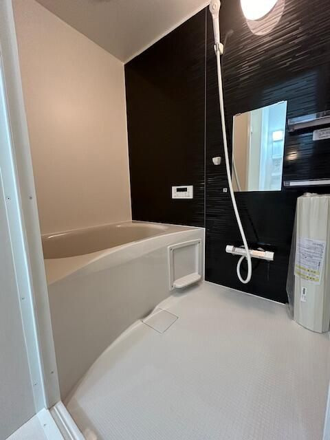ＬＭＡ　ＨＯＵＳＥ　ＯＮＥの浴室