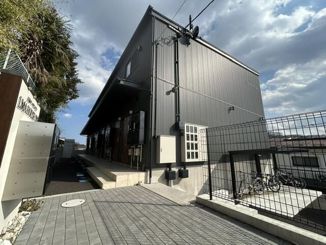 ＬＭＡ　ＨＯＵＳＥ　ＯＮＥのエントランス