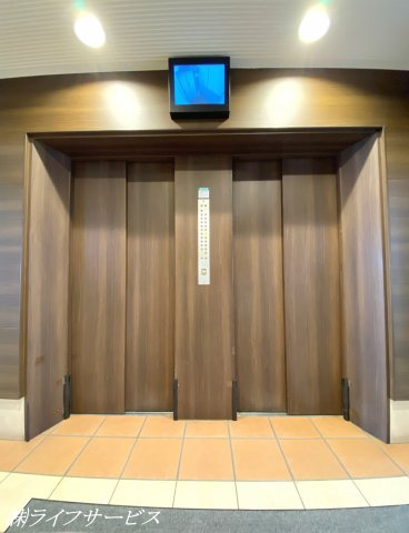 【その他共用部分】 | プラザ新大阪 | モニター付エレベーター２基