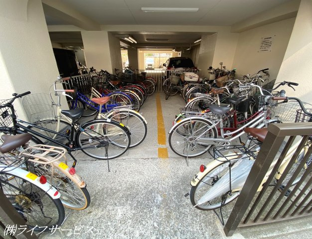 【駐輪場】 | プラザ新大阪 | 駐輪場
